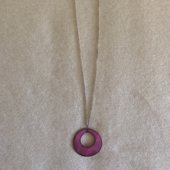 Pink Stained Glass-Inspired pendant necklace - Picture 2 of 3
